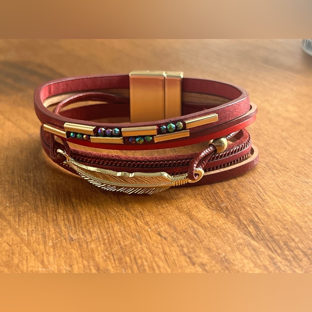 Multi Layer Leather Women’s Bracelet With Gold Feather Bohemian